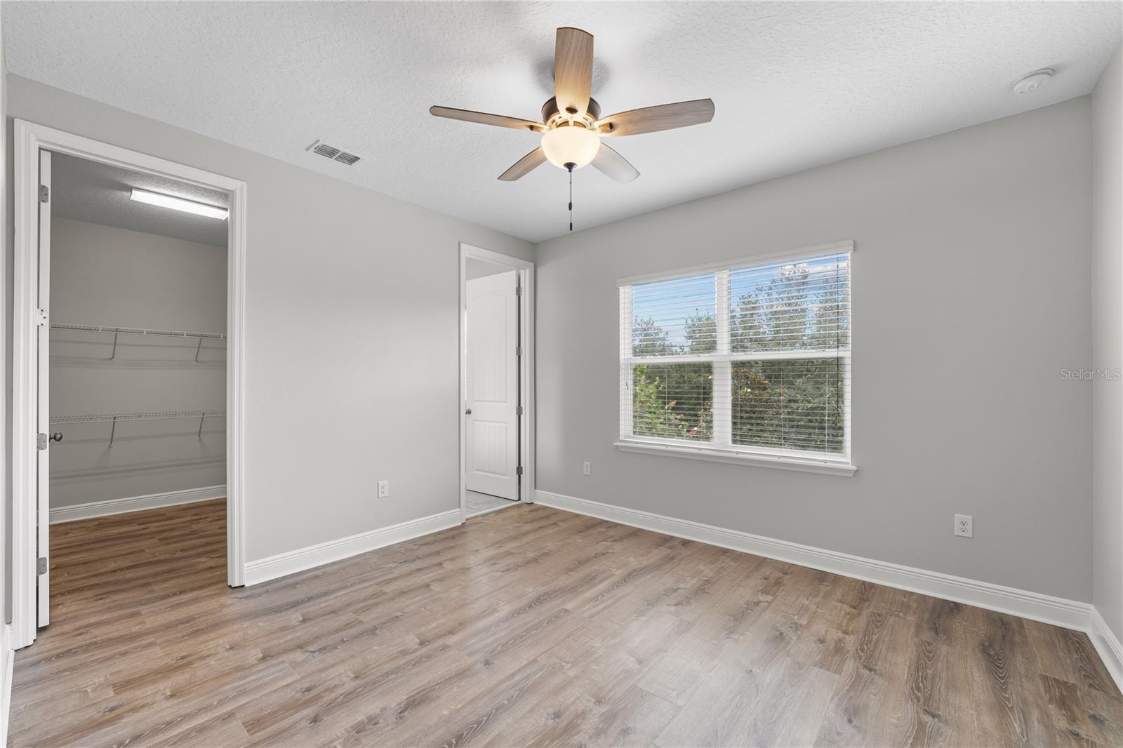 Image 49 of 64 For 7930 Summerlake Pointe Boulevard