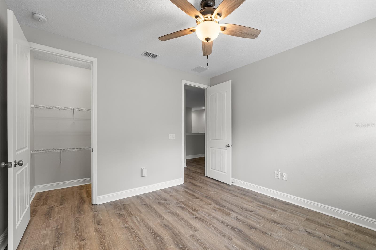 Image 52 of 64 For 7930 Summerlake Pointe Boulevard