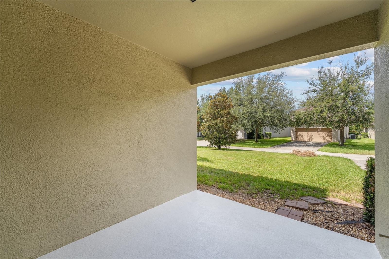 Image 61 of 64 For 7930 Summerlake Pointe Boulevard