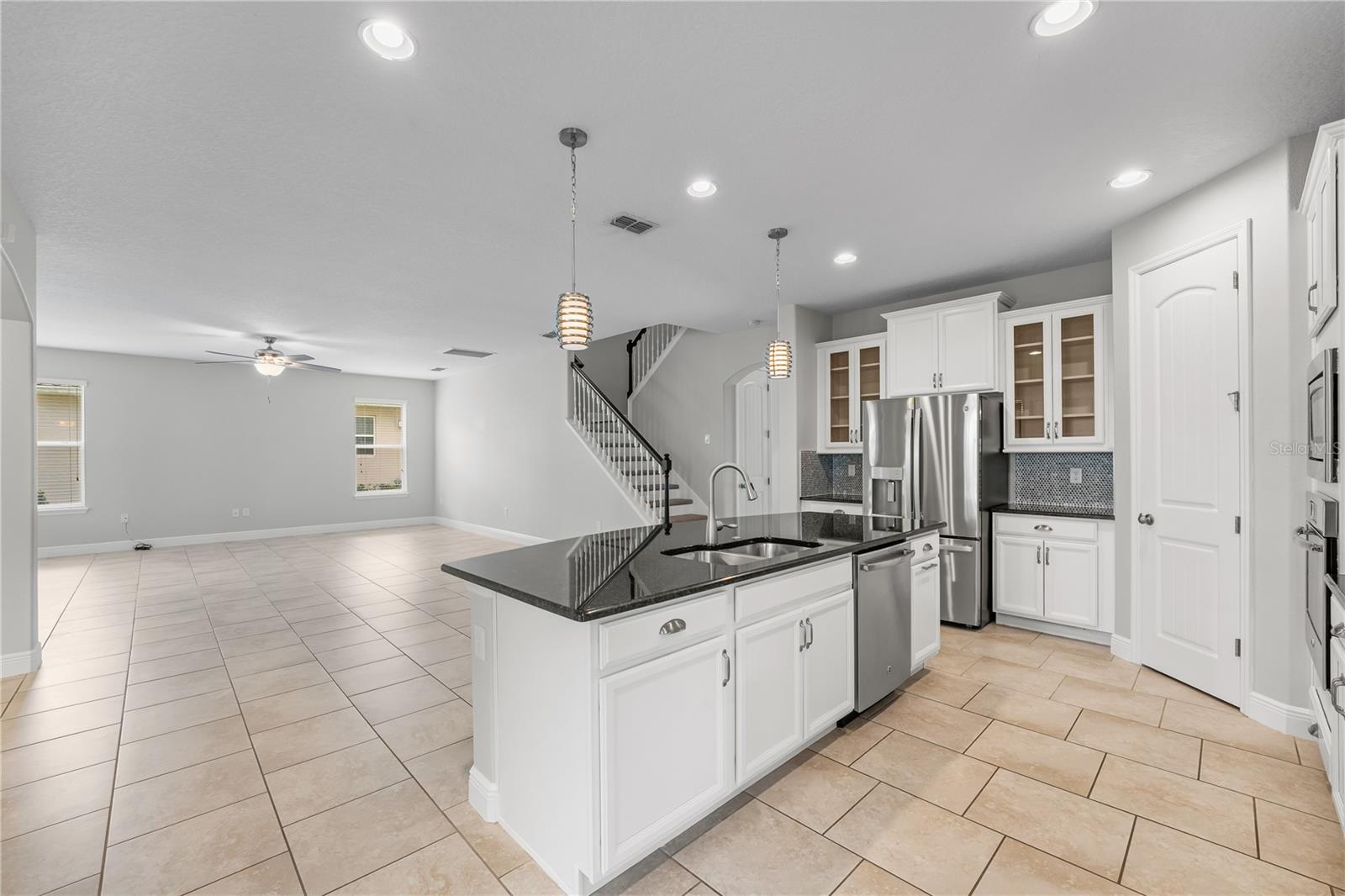 Image 9 of 64 For 7930 Summerlake Pointe Boulevard