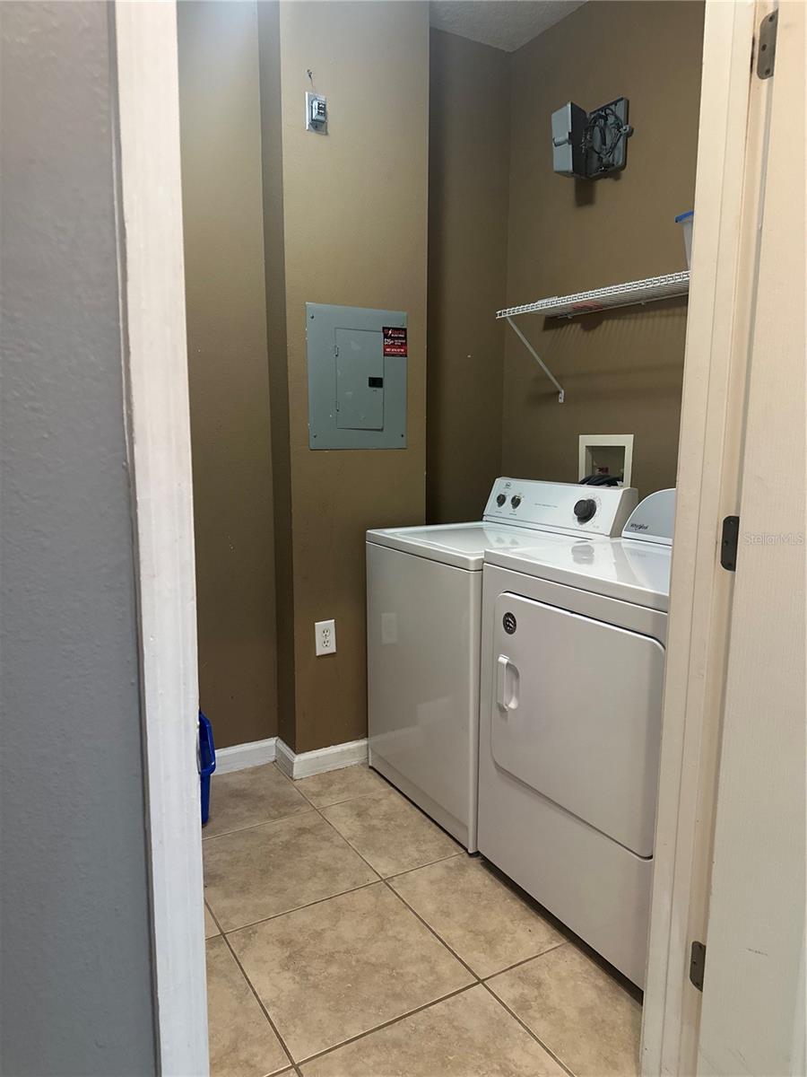 Image 6 of 39 For 4865 Cypress Woods Drive 2202