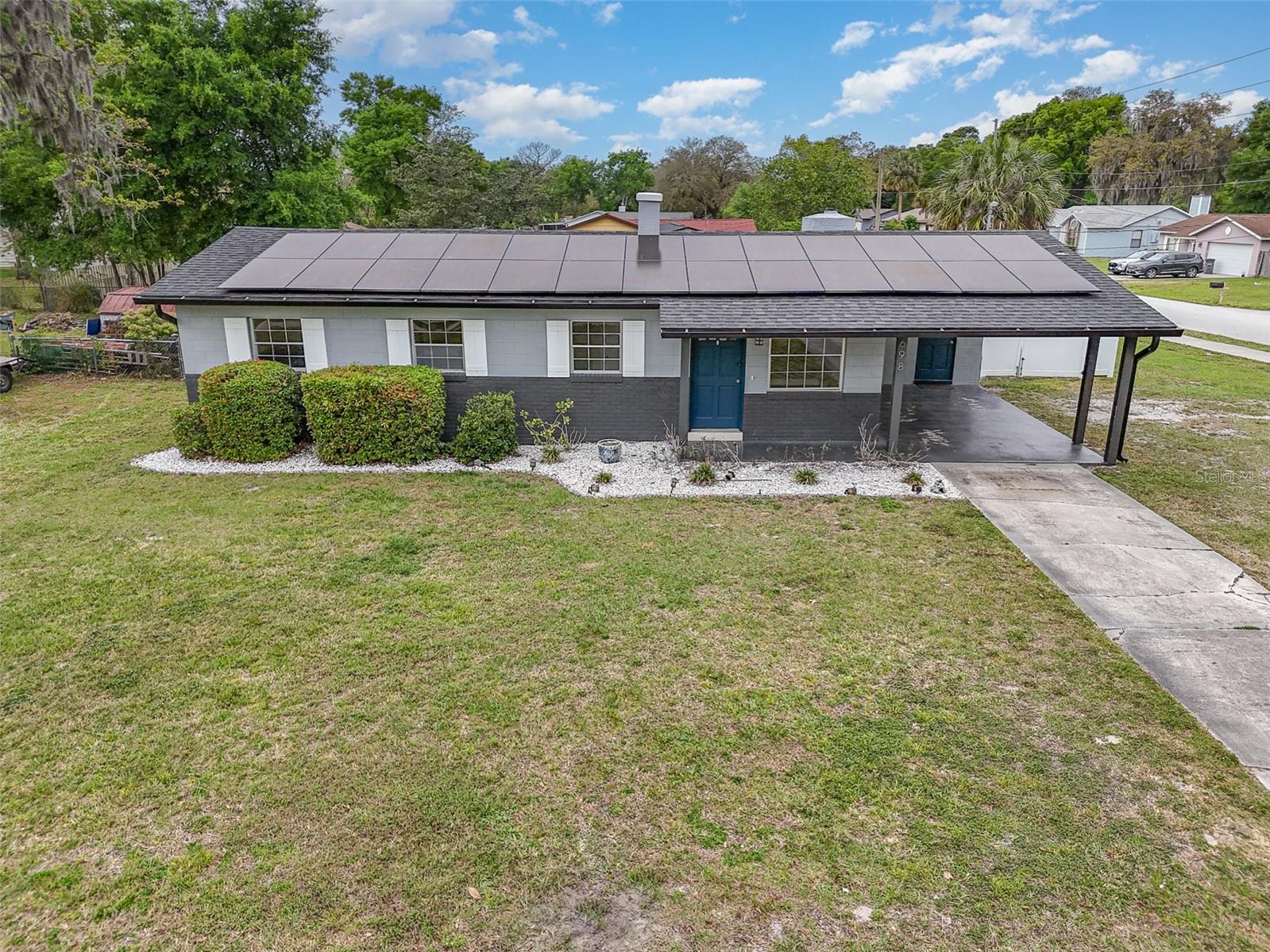 Image 2 of 28 For 698 Douglas Avenue
