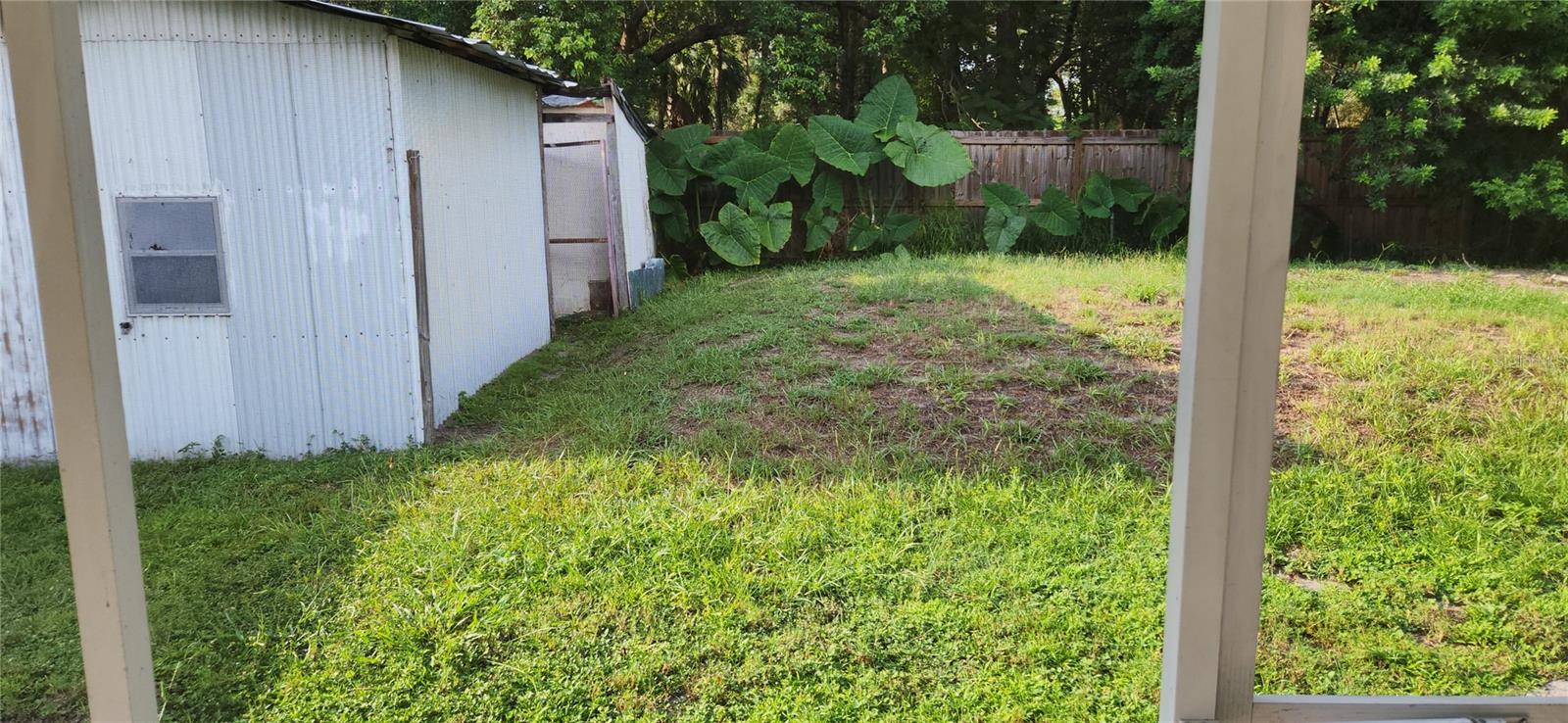Image 3 of 12 For 714 Meadow Street
