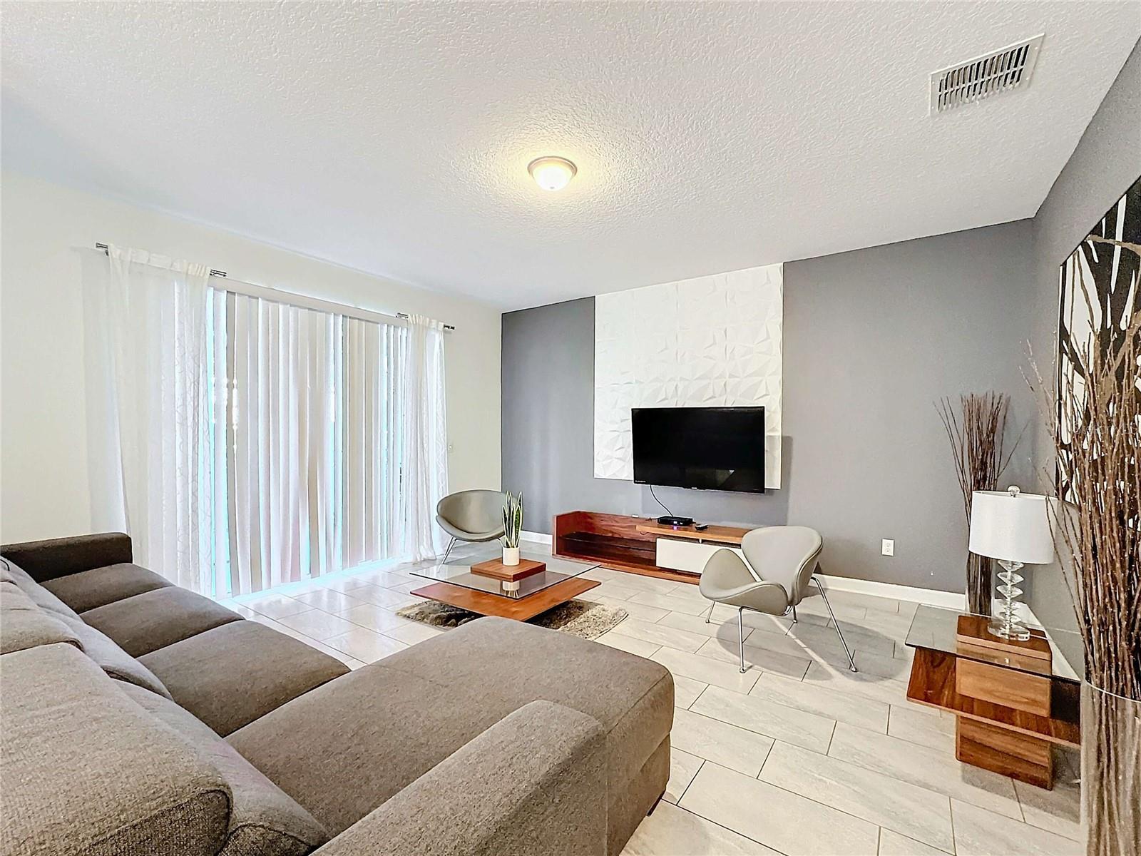 Image 60 of 100 For 1589 Flange Drive