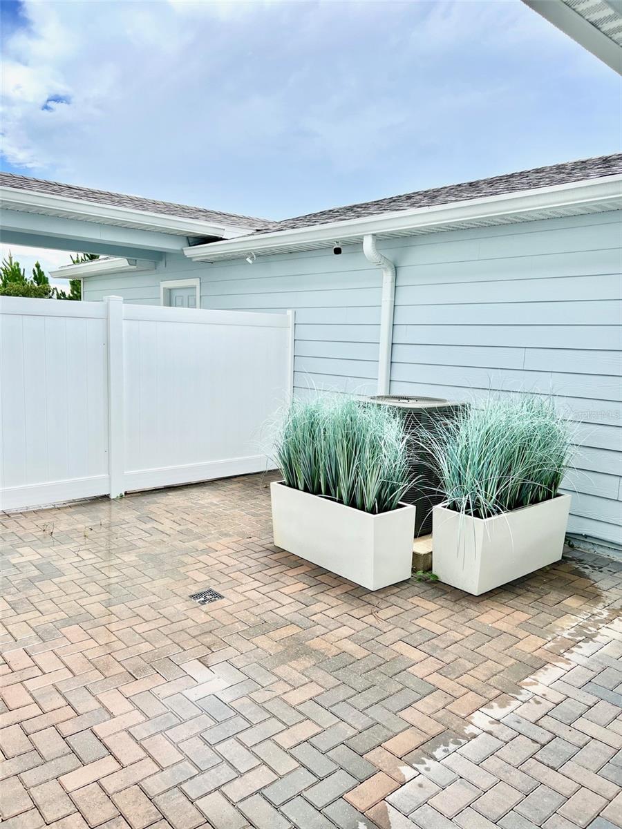 Image 31 of 41 For 14580 Orchid Island Drive