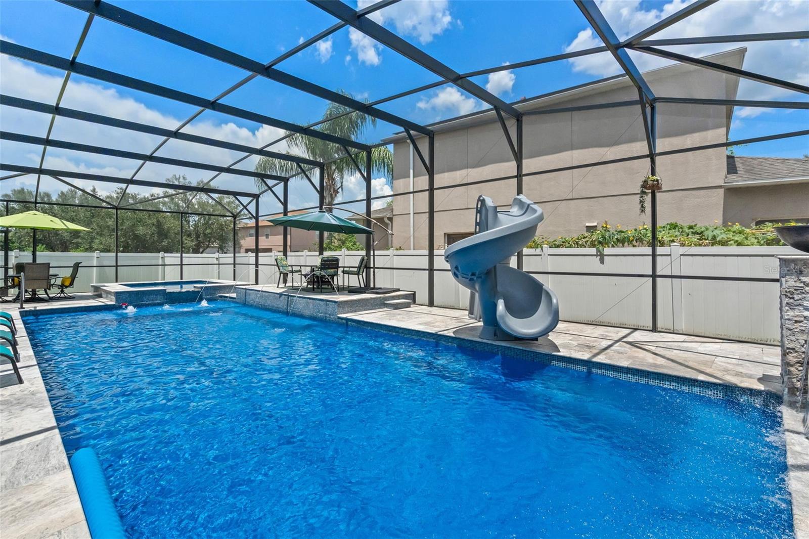Image 32 of 51 For 907 Timber Isle Drive