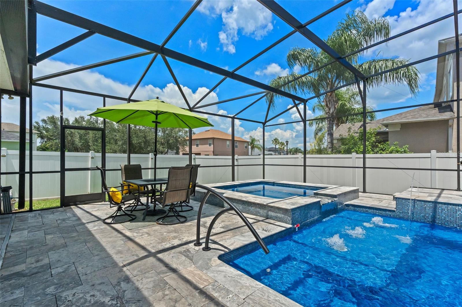 Image 33 of 51 For 907 Timber Isle Drive