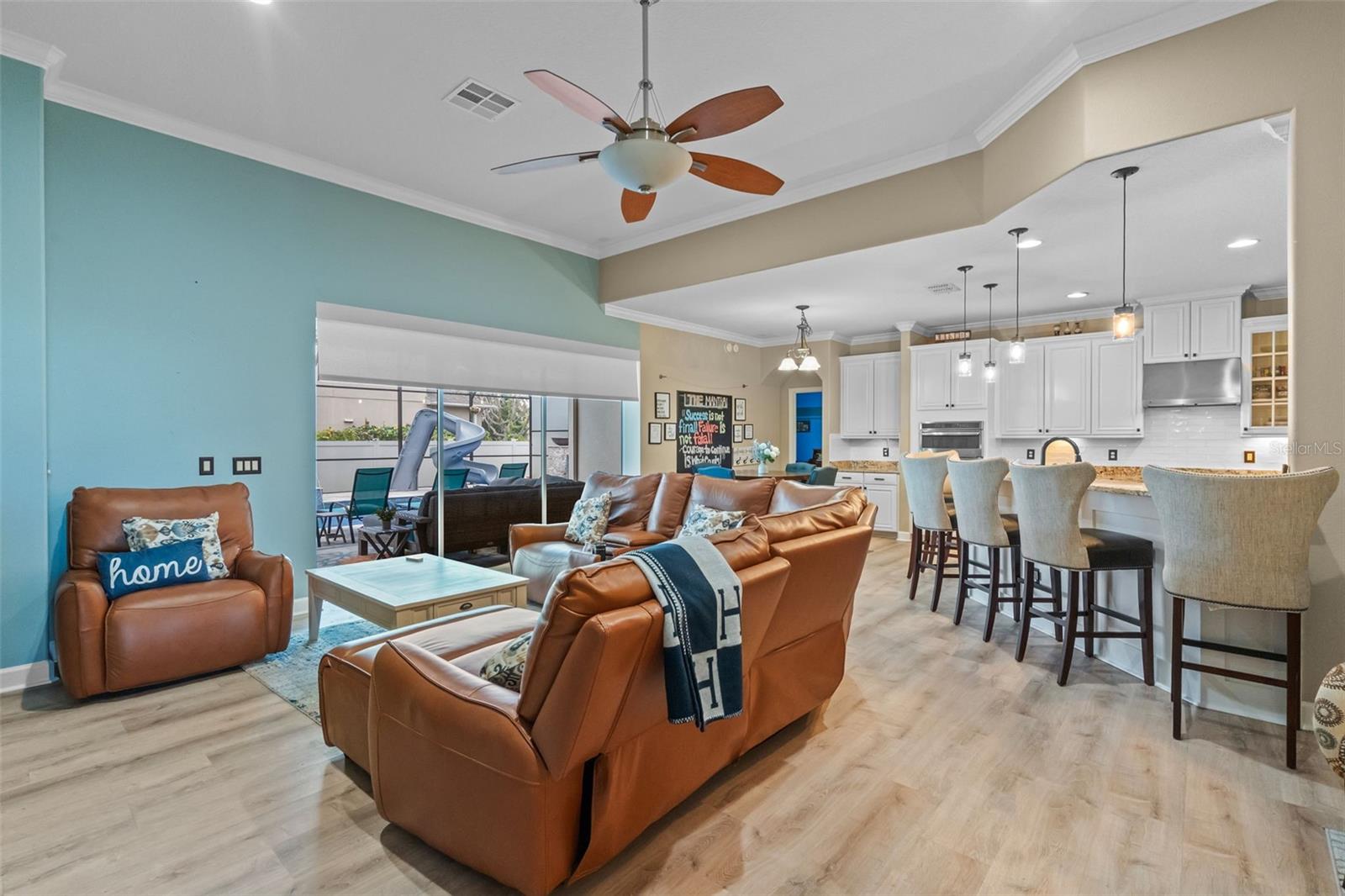 Image 6 of 51 For 907 Timber Isle Drive