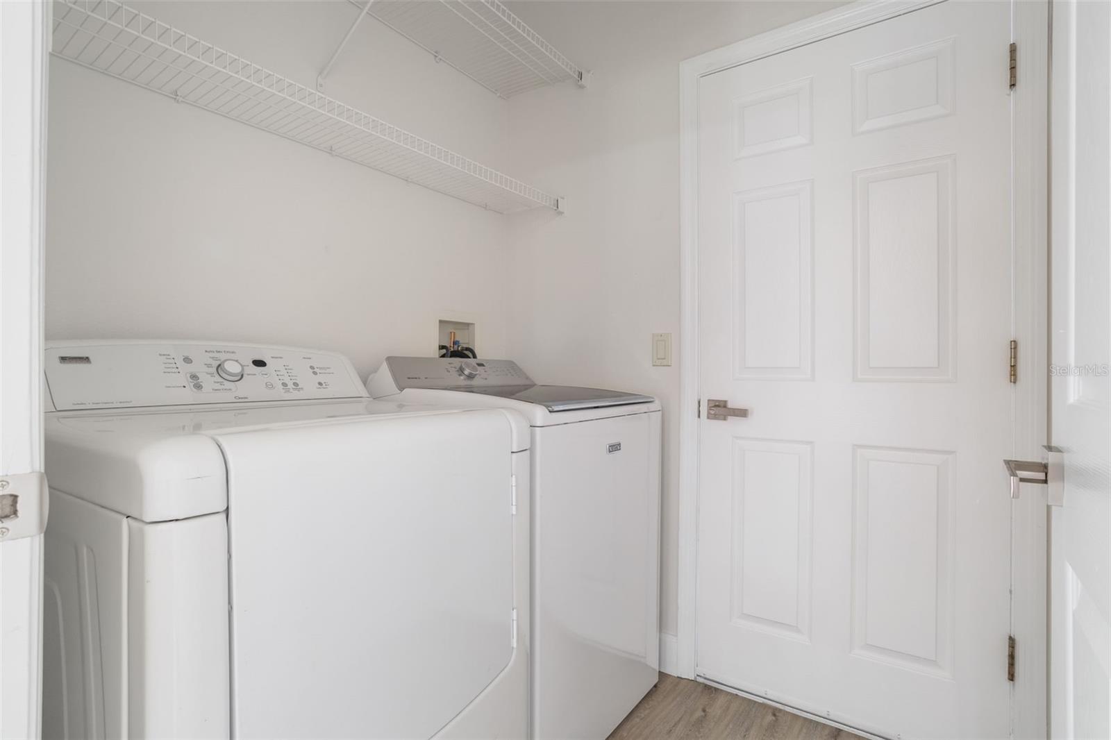 Image 31 of 50 For 103 Crescent Moon Drive