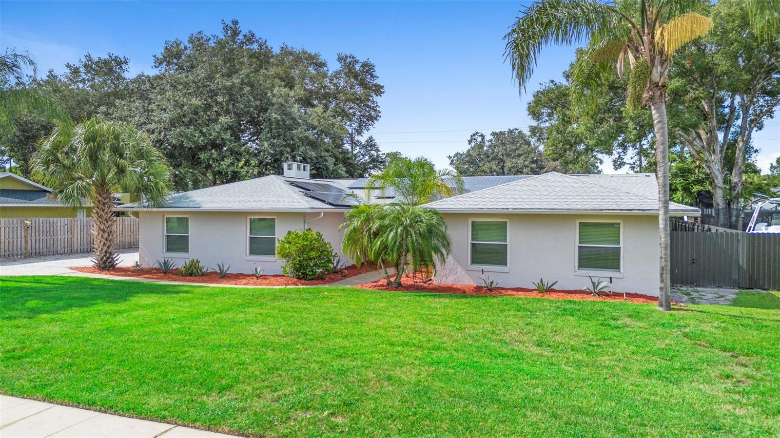 Image 4 of 31 For 8801 El Prado