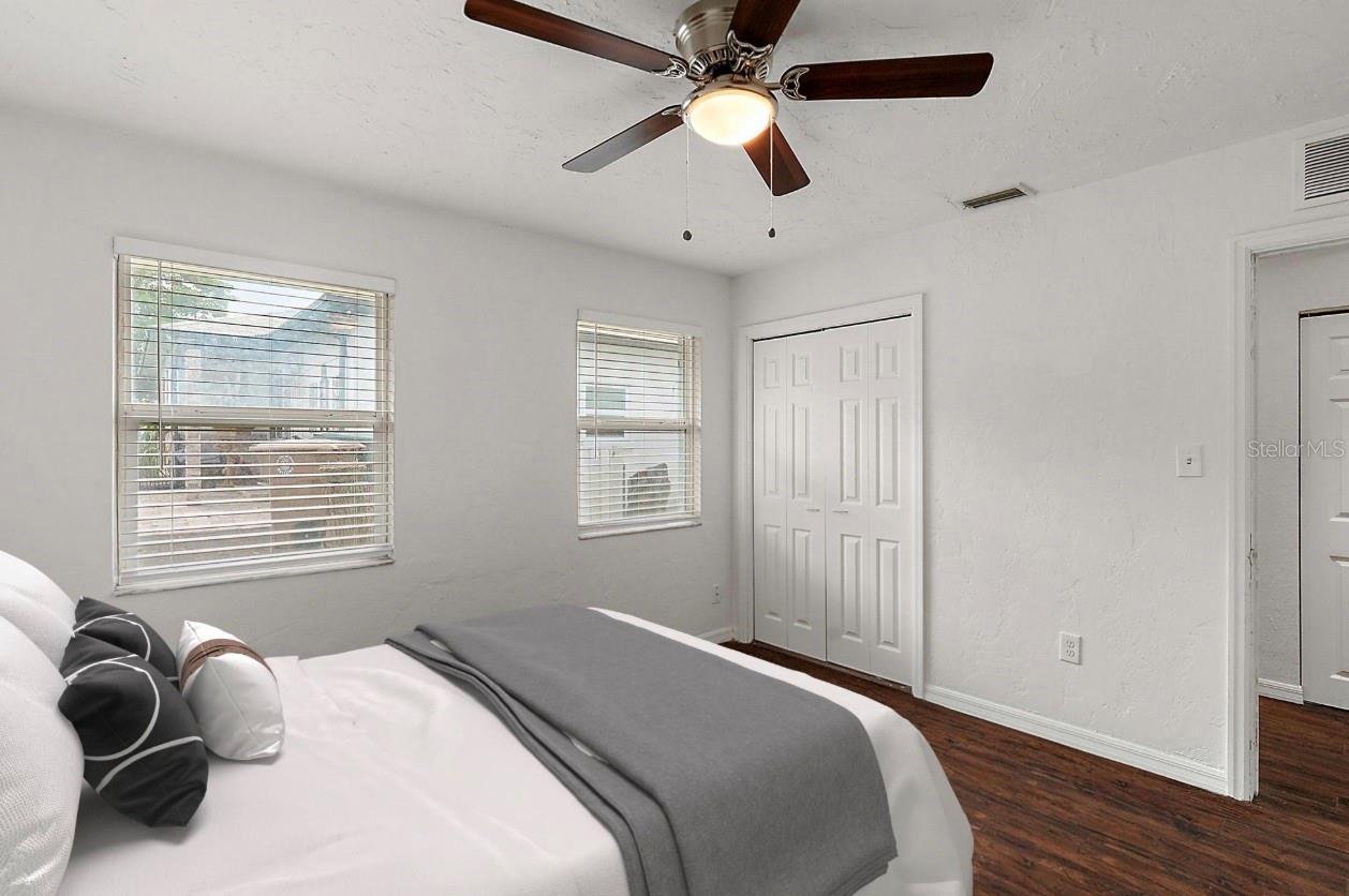 Image 10 of 23 For 1138 12th Street