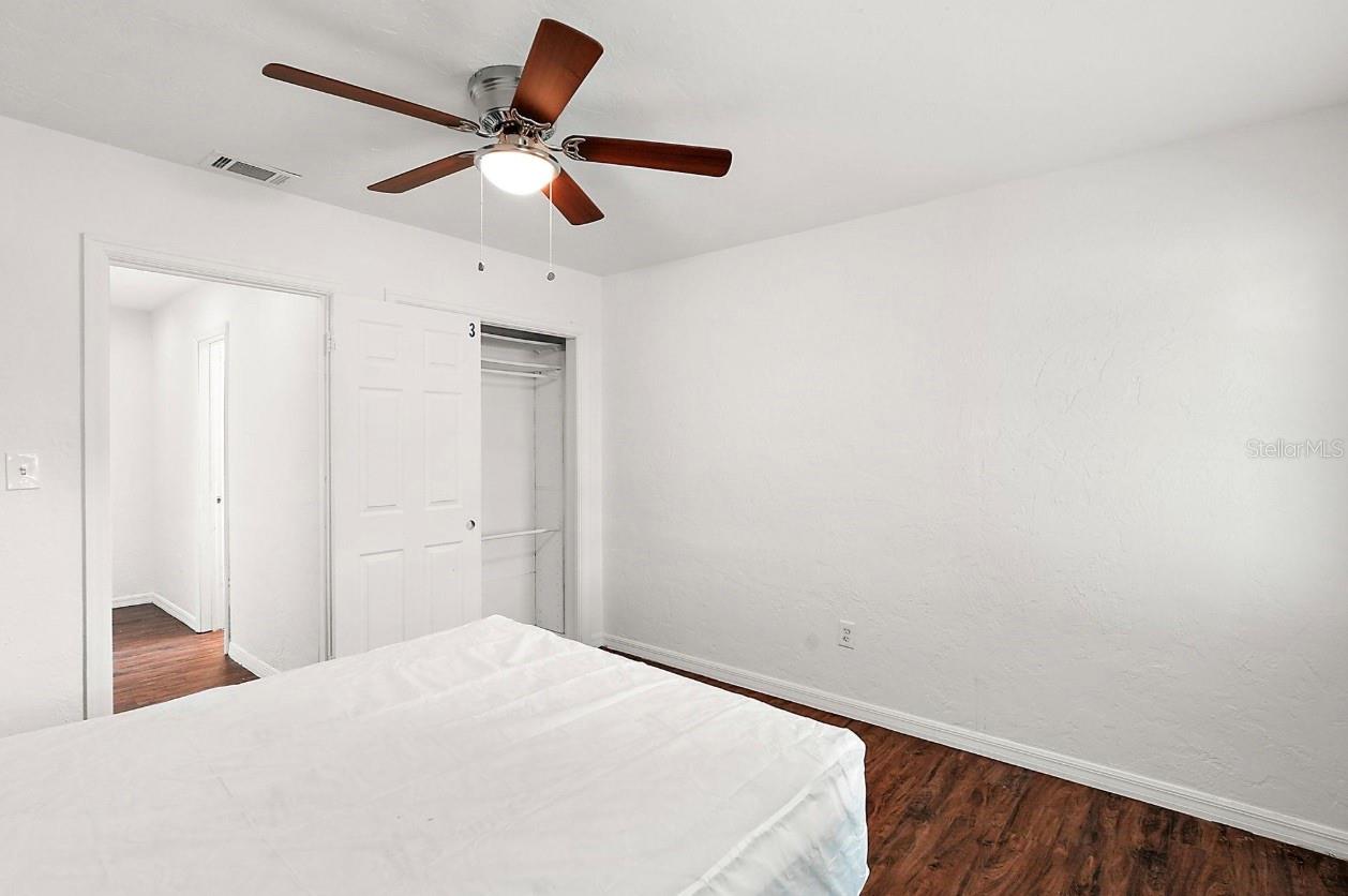 Image 5 of 23 For 1138 12th Street