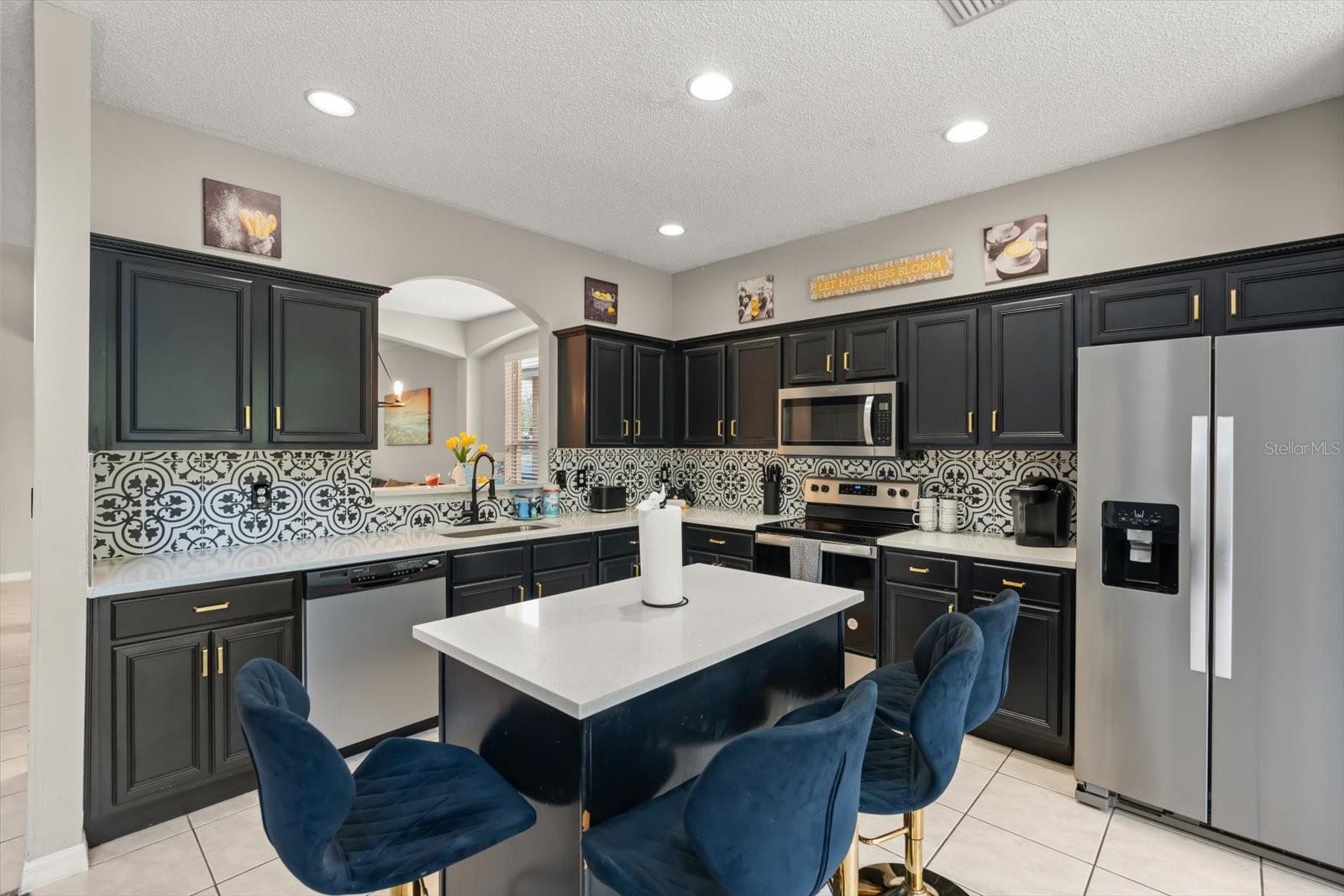 Image 12 of 41 For 4651 Golden Beach Court