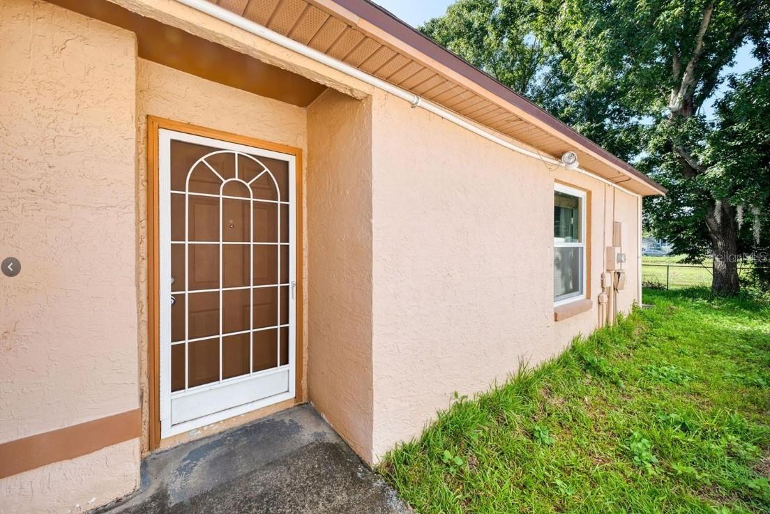 Image 2 of 2 For 9850 Flynt Circle