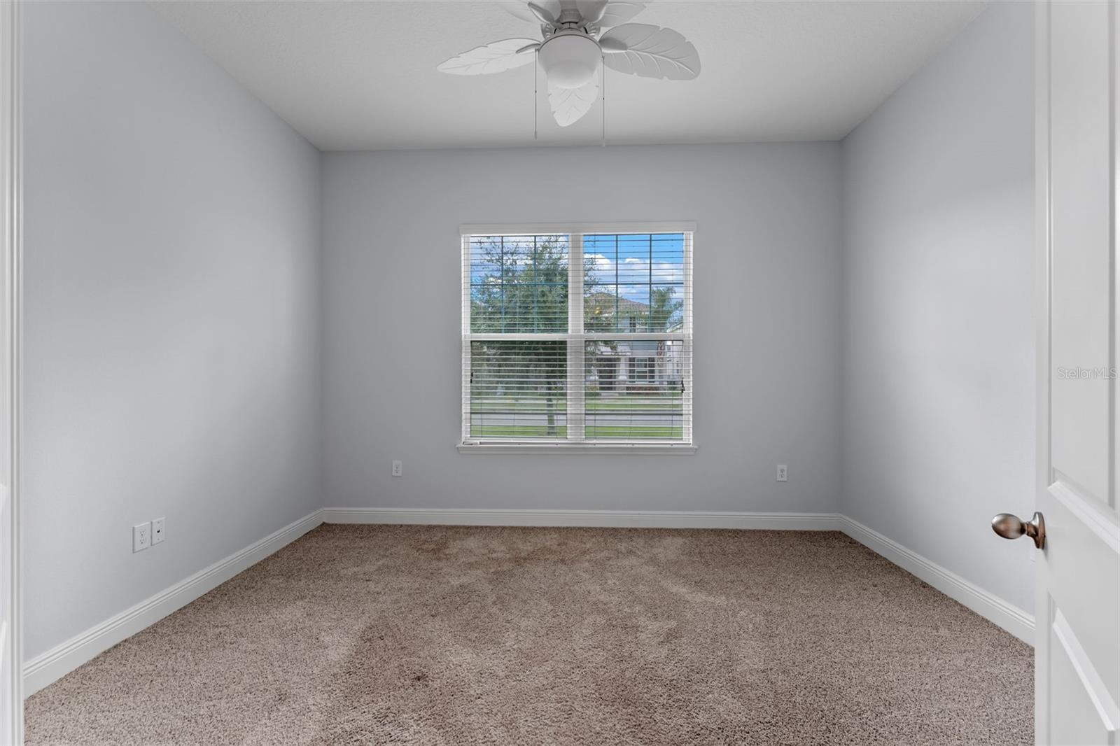 Image 12 of 45 For 14757 Glade Hill Park Way