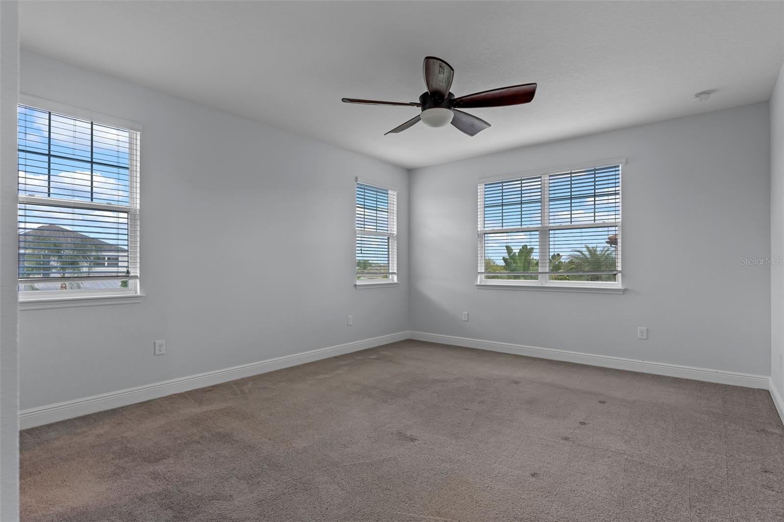 Image 16 of 45 For 14757 Glade Hill Park Way