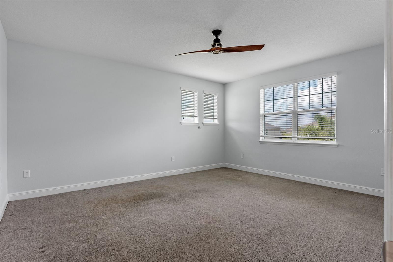 Image 22 of 45 For 14757 Glade Hill Park Way