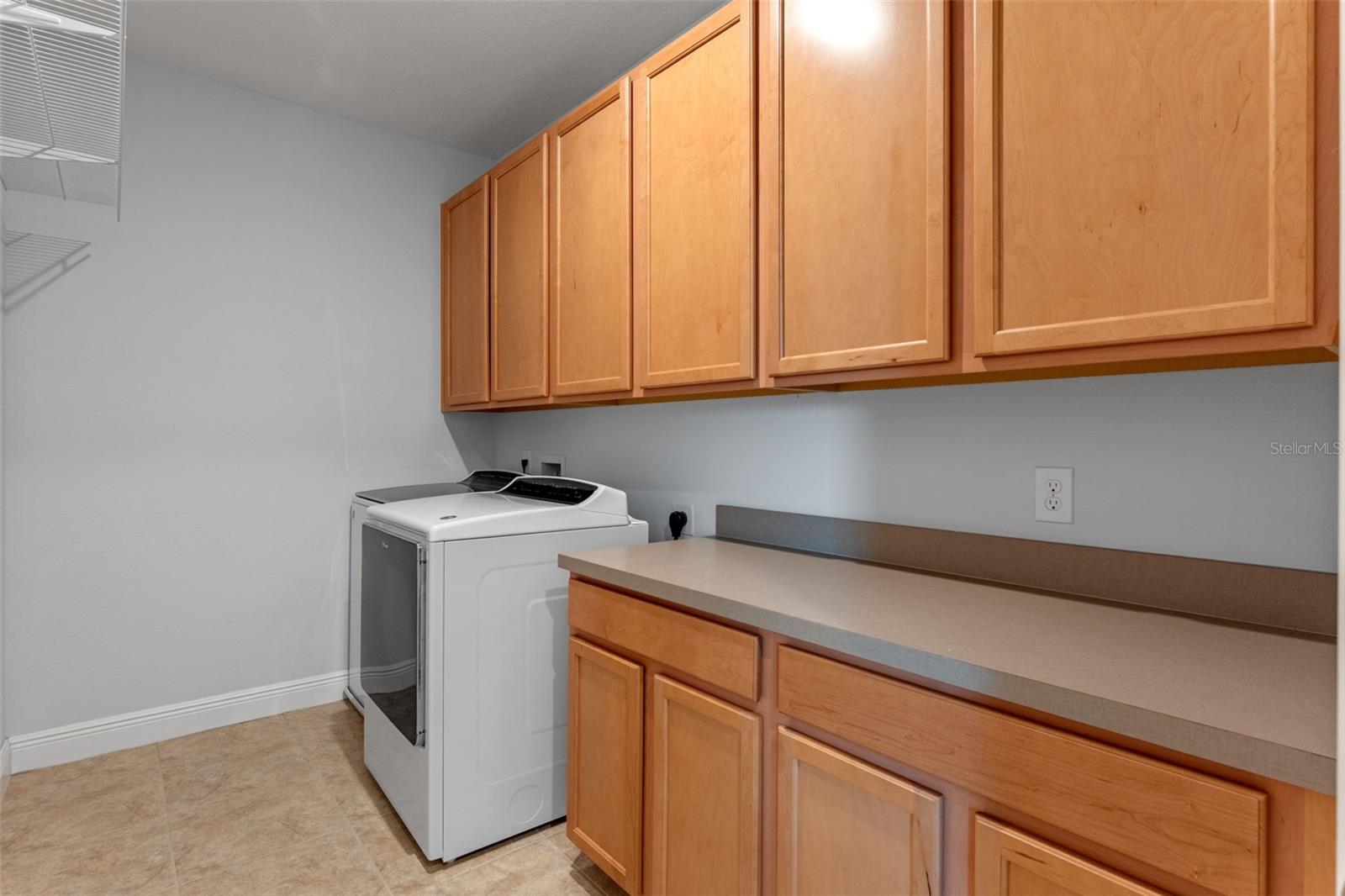 Image 31 of 45 For 14757 Glade Hill Park Way