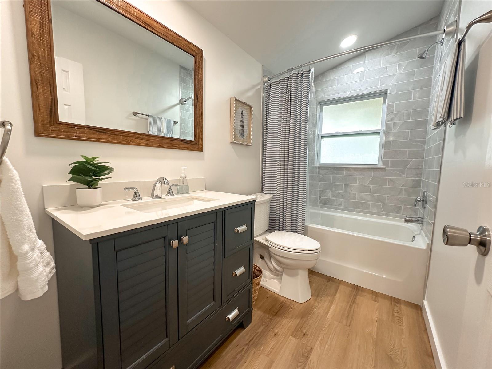 Image 16 of 39 For 9 Corunna Street