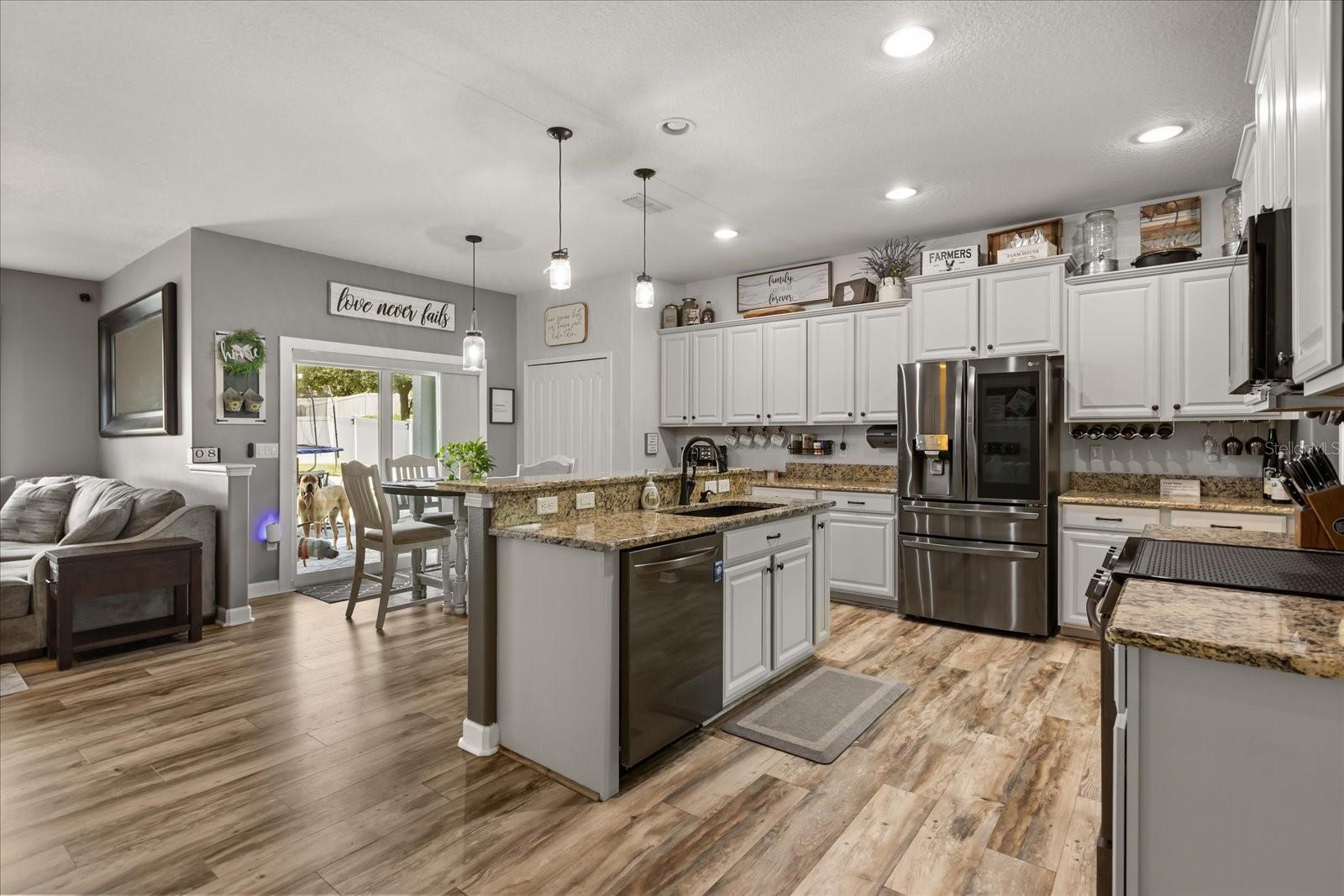 Image 13 of 53 For 4649 Coppola Drive