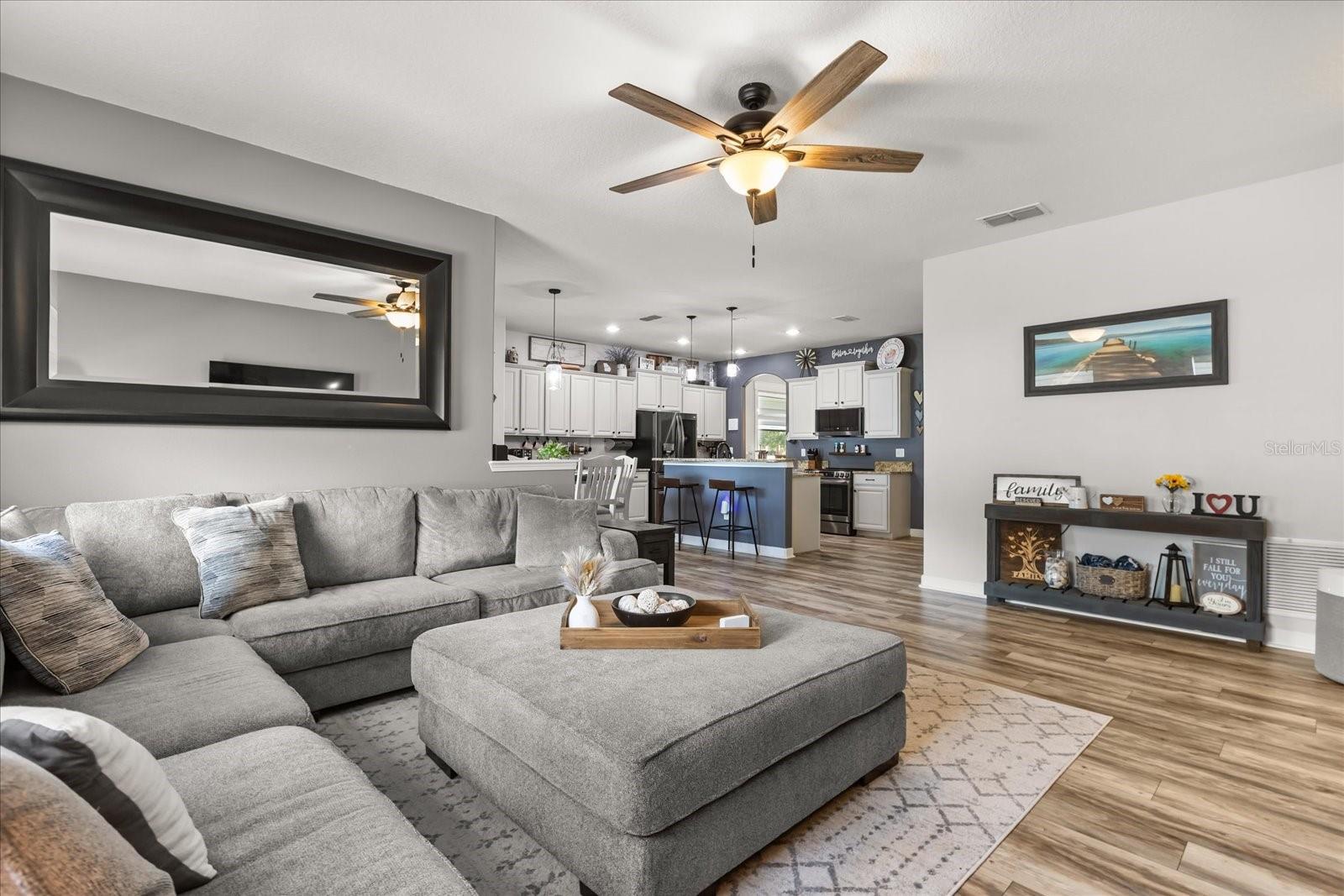 Image 17 of 53 For 4649 Coppola Drive
