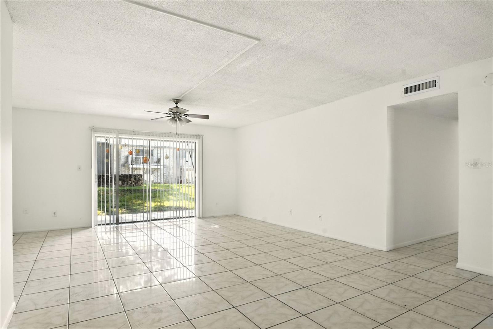 Image 10 of 32 For 3053 George Mason Avenue 7
