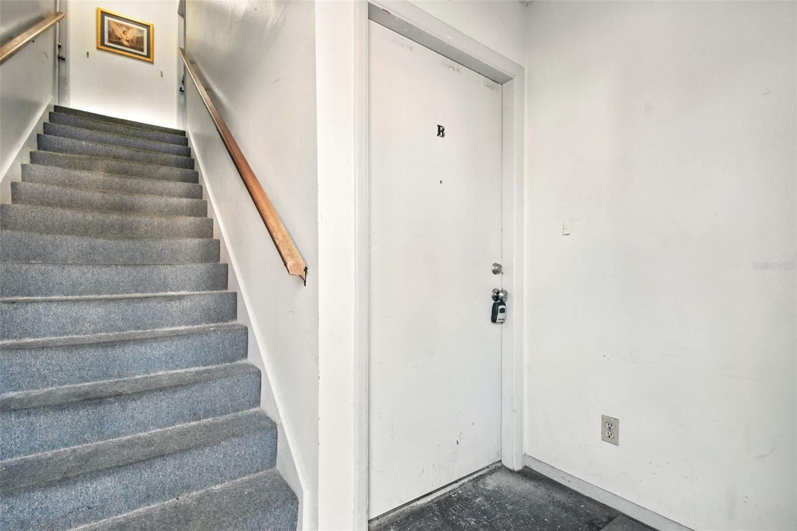 Image 3 of 32 For 3053 George Mason Avenue 7