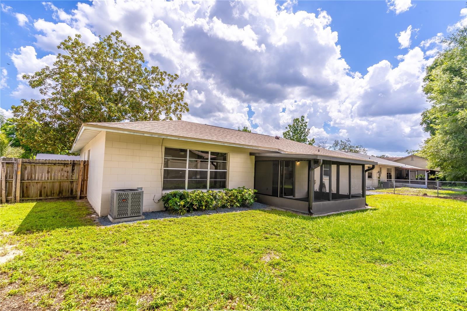 Image 22 of 23 For 429 Wekiva Rapids Drive
