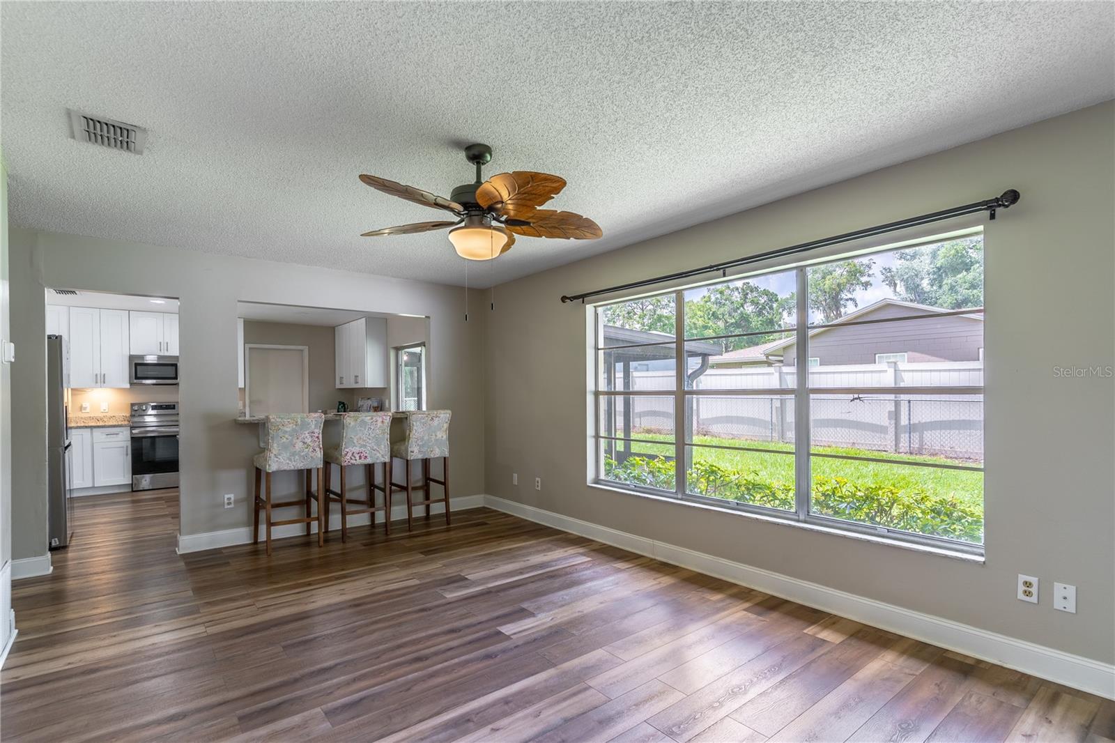 Image 7 of 23 For 429 Wekiva Rapids Drive