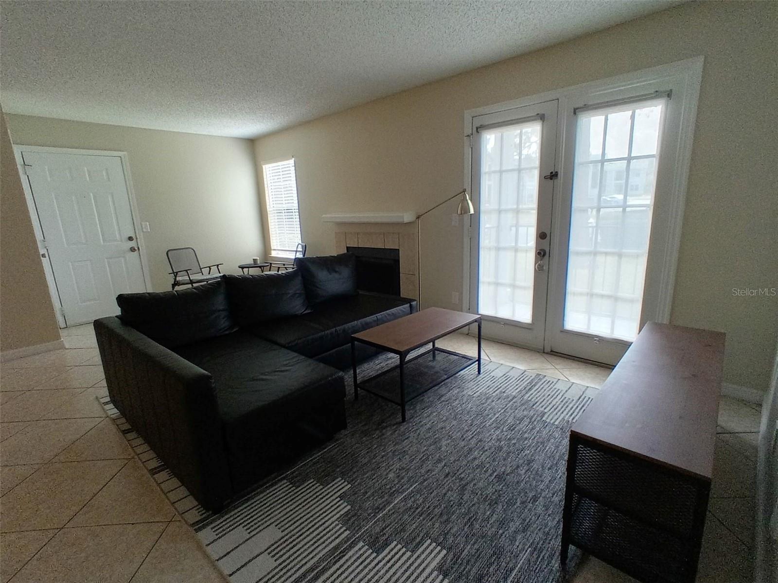 Image 2 of 11 For 2550 Alafaya Trail 7106