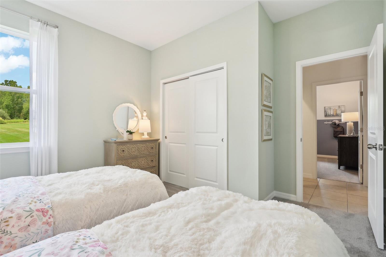 Image 21 of 33 For 3874 Sylvan Drive