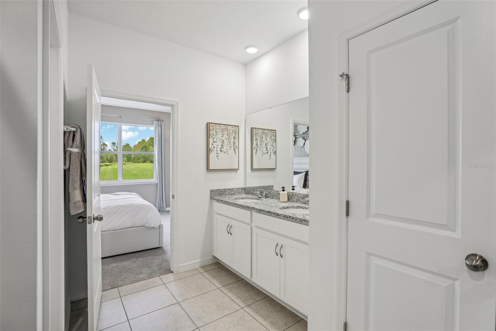 Image 32 of 33 For 3874 Sylvan Drive
