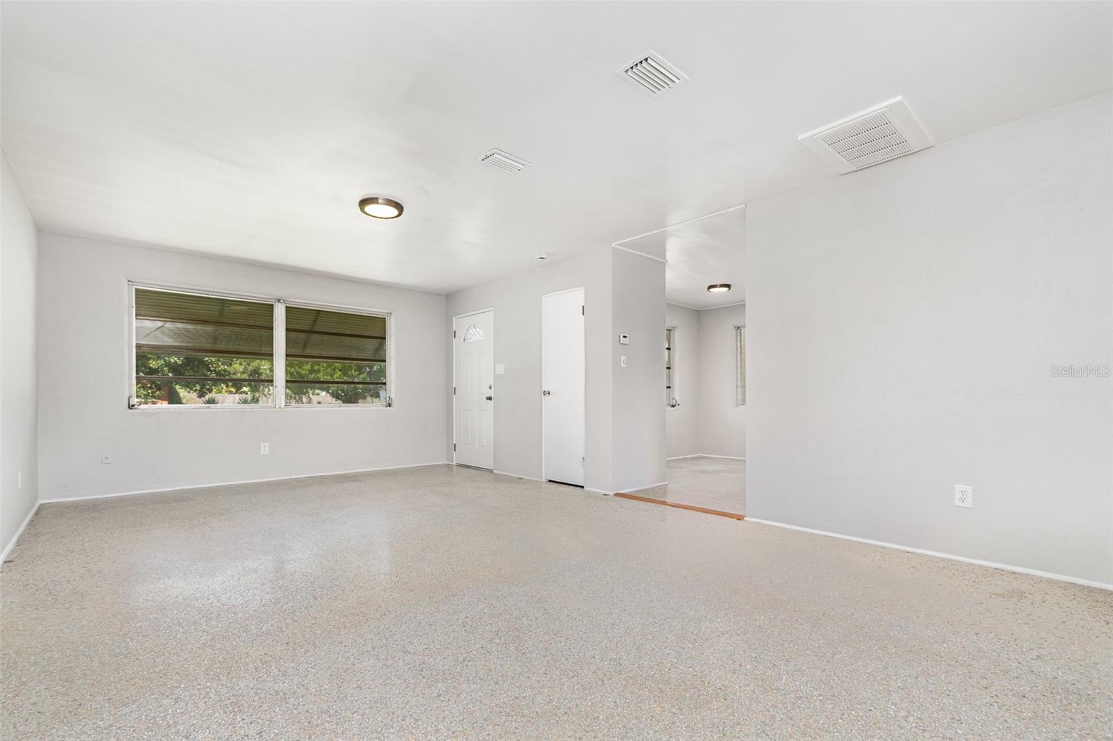 Image 8 of 32 For 1867 Juniper Drive