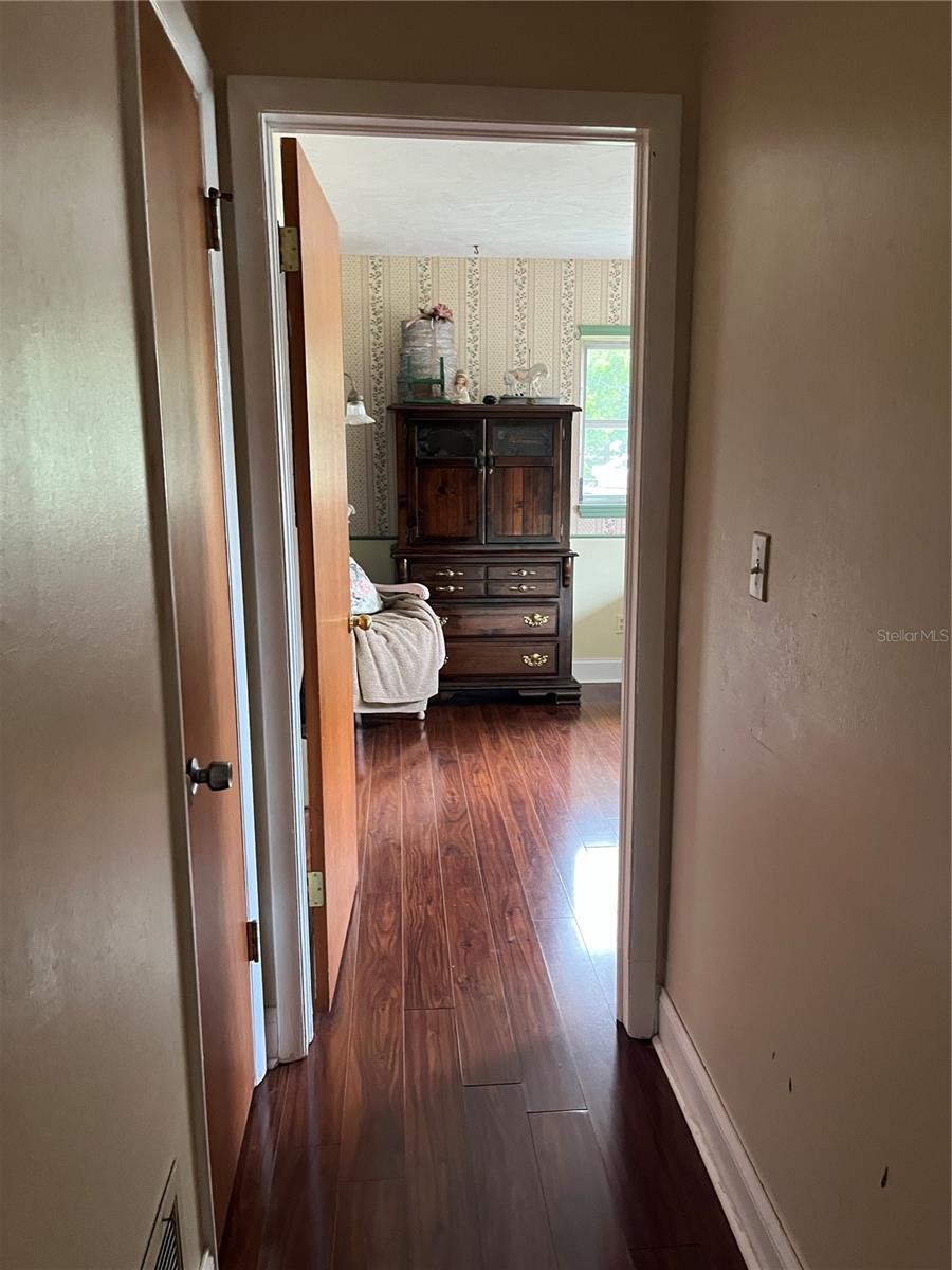 Image 22 of 27 For 3521 Balsam Drive