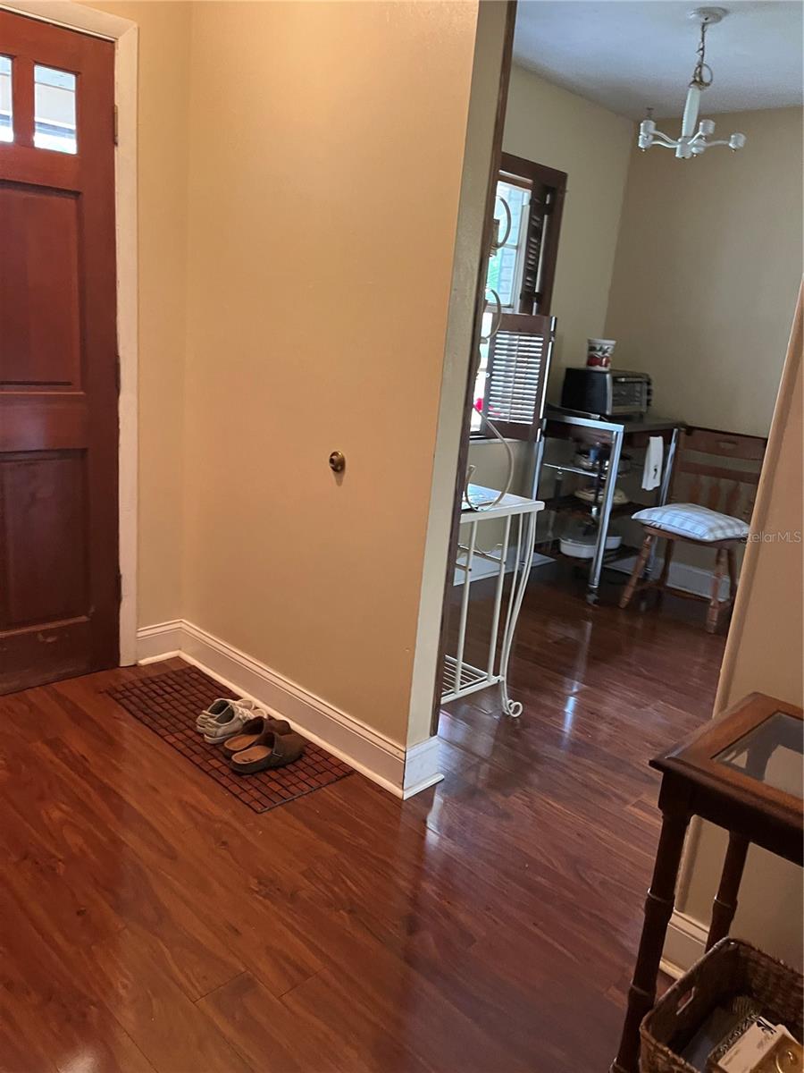 Image 5 of 27 For 3521 Balsam Drive