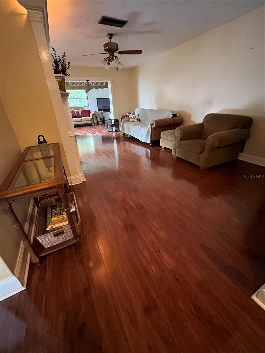 Image 7 of 27 For 3521 Balsam Drive