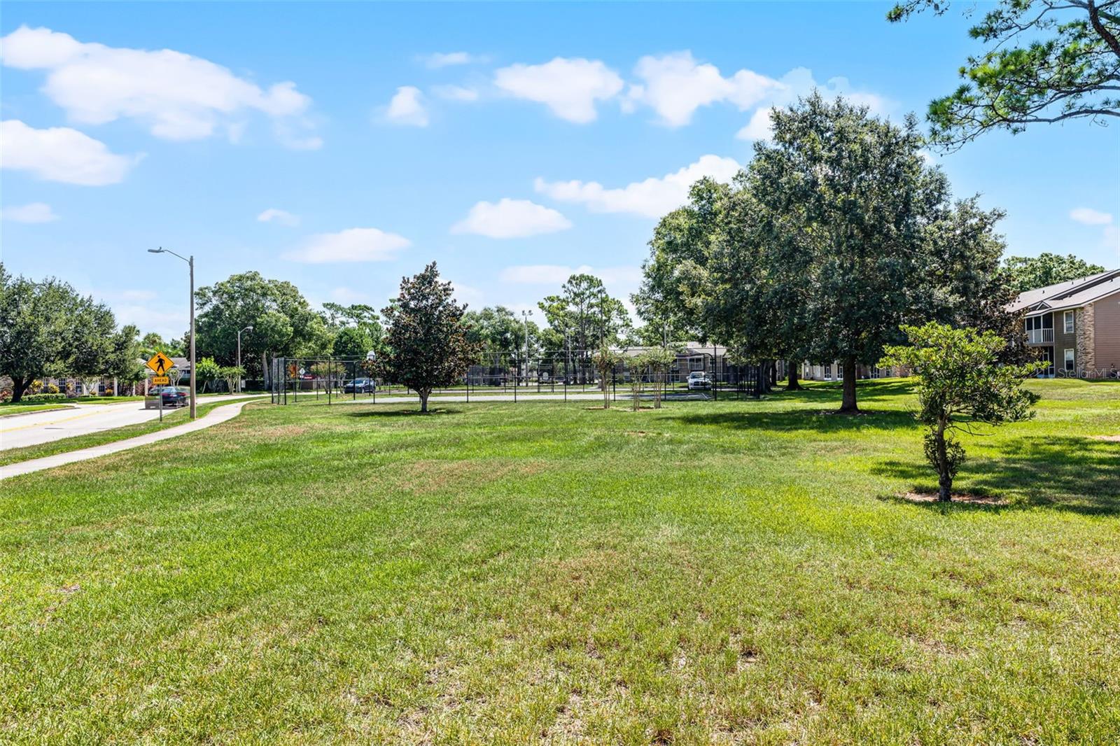 Image 31 of 45 For 160 Reserve Circle 100