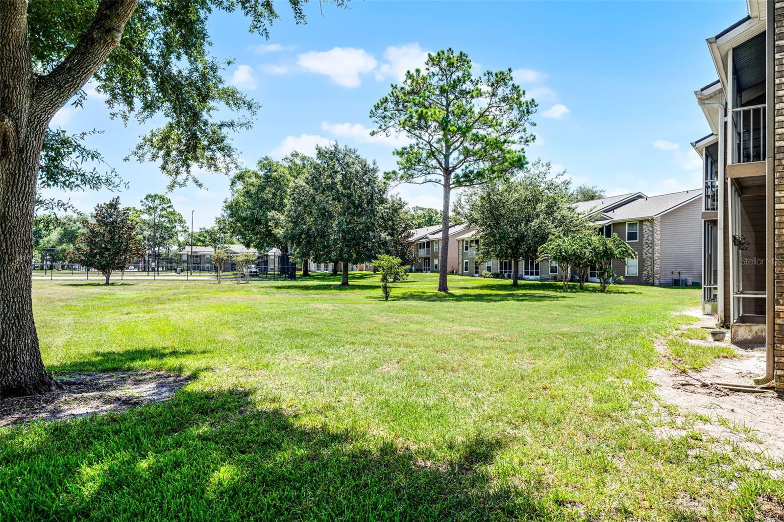 Image 34 of 45 For 160 Reserve Circle 100