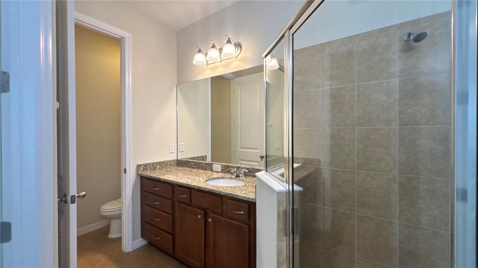 Image 21 of 26 For 13833 Bridgewater Crossings Boulevard