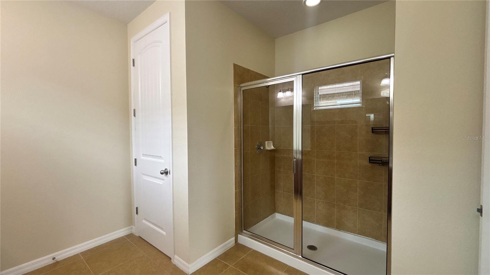 Image 23 of 26 For 13833 Bridgewater Crossings Boulevard