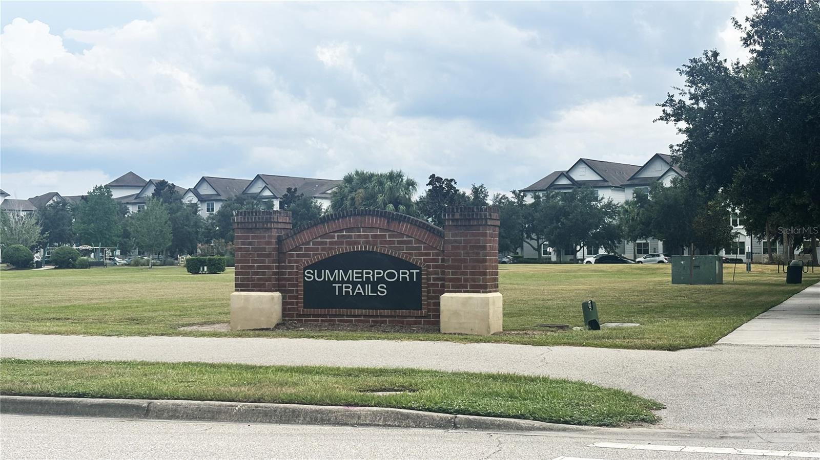 Image 4 of 26 For 13833 Bridgewater Crossings Boulevard