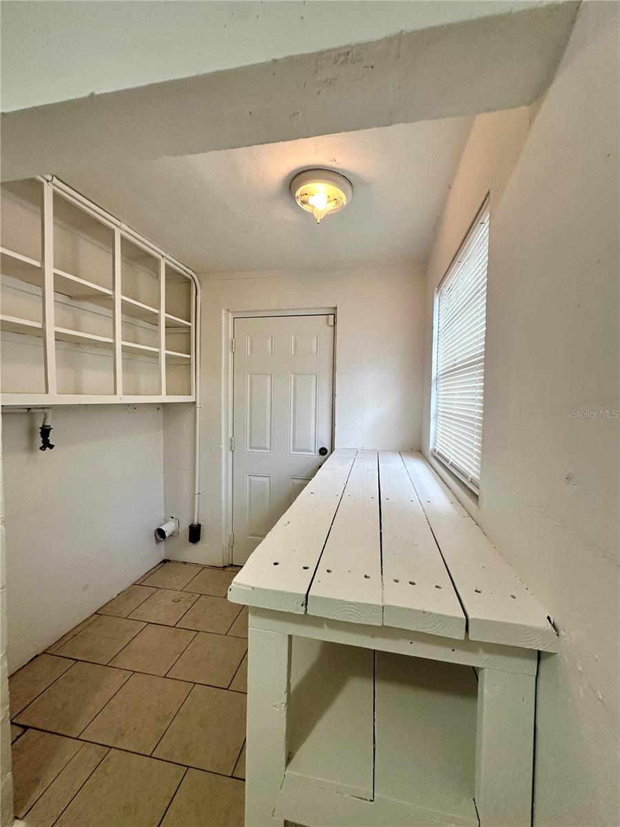 Image 33 of 35 For 5104 Londonderry Boulevard