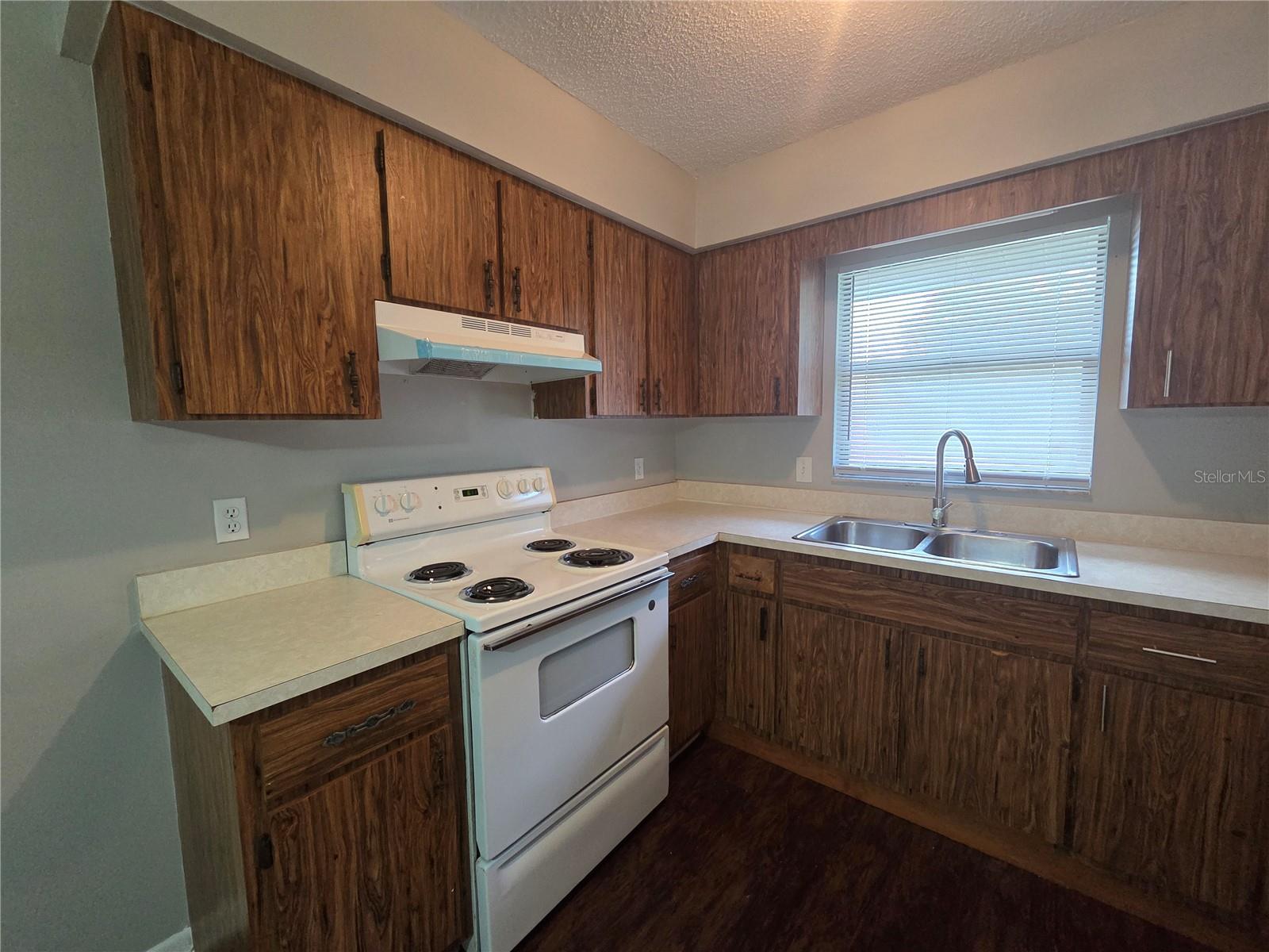 Image 7 of 16 For 3831 41st Street A