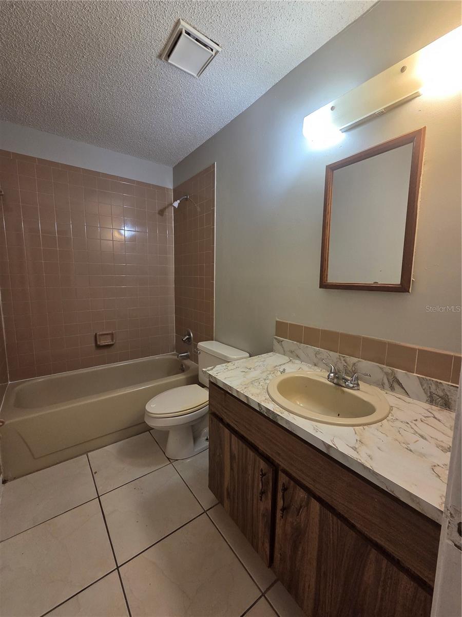 Image 9 of 16 For 3831 41st Street A