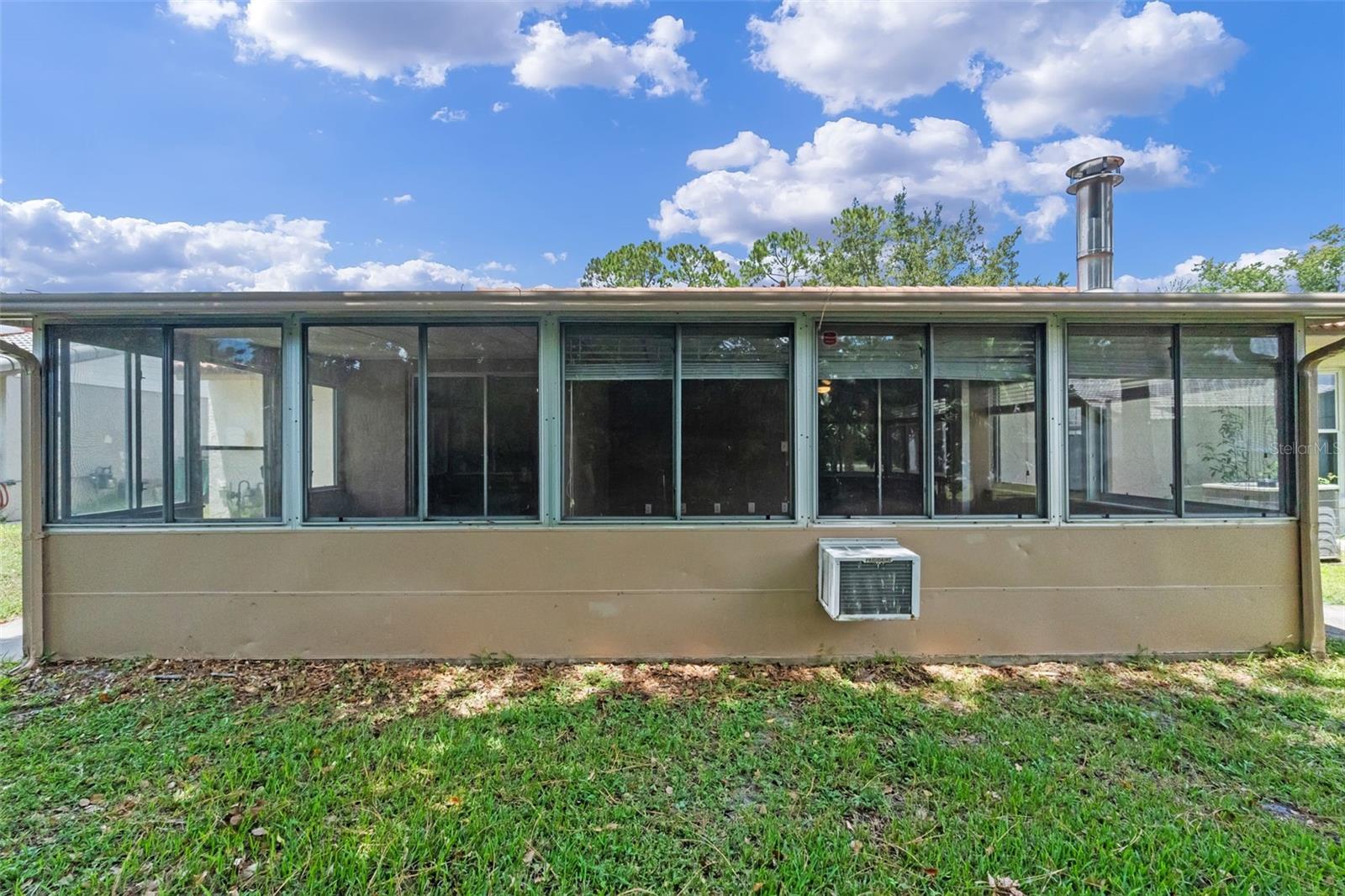 Image 33 of 53 For 10113 Allenby Court