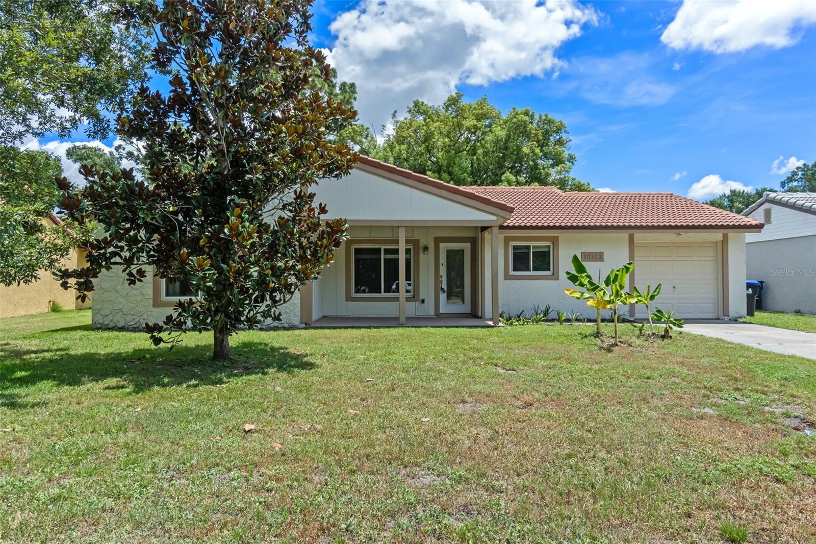 Image 4 of 53 For 10113 Allenby Court