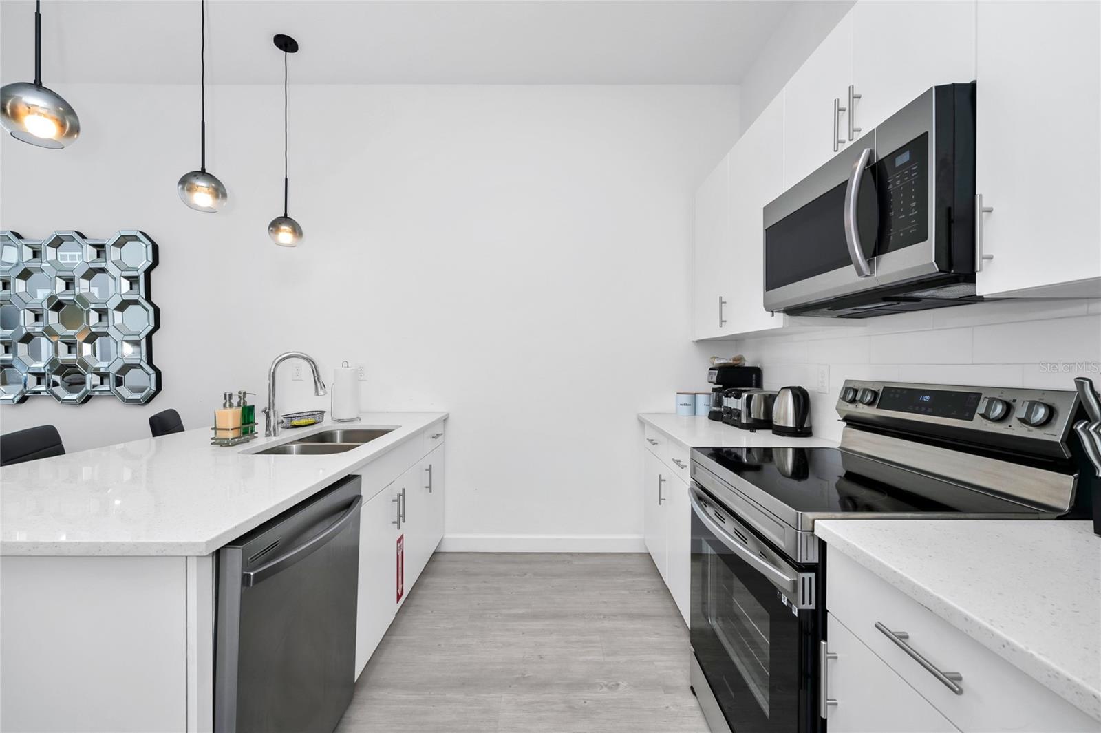 Image 2 of 33 For 501 Famagusta Drive