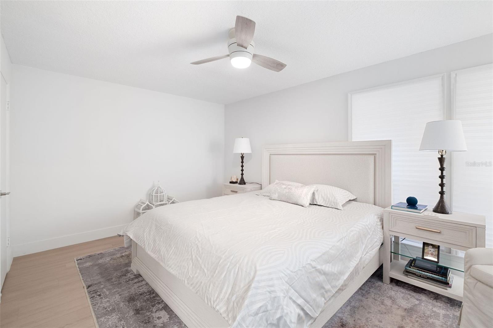 Image 11 of 19 For 680 Grenadine Court S
