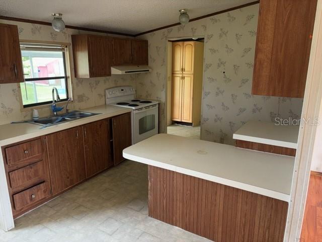 Image 11 of 16 For 461 Lake Como Drive