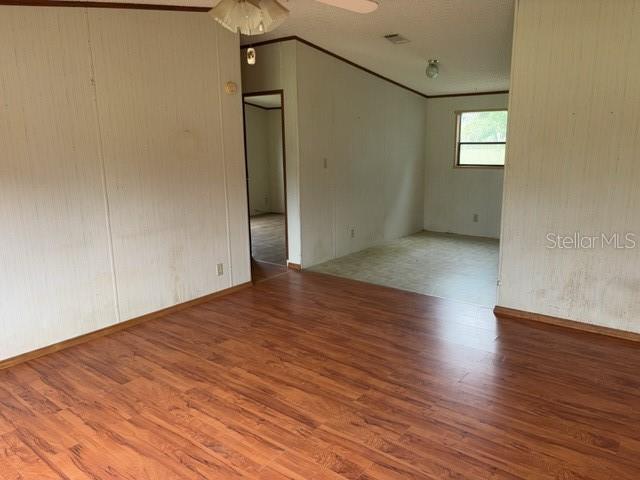Image 3 of 16 For 461 Lake Como Drive